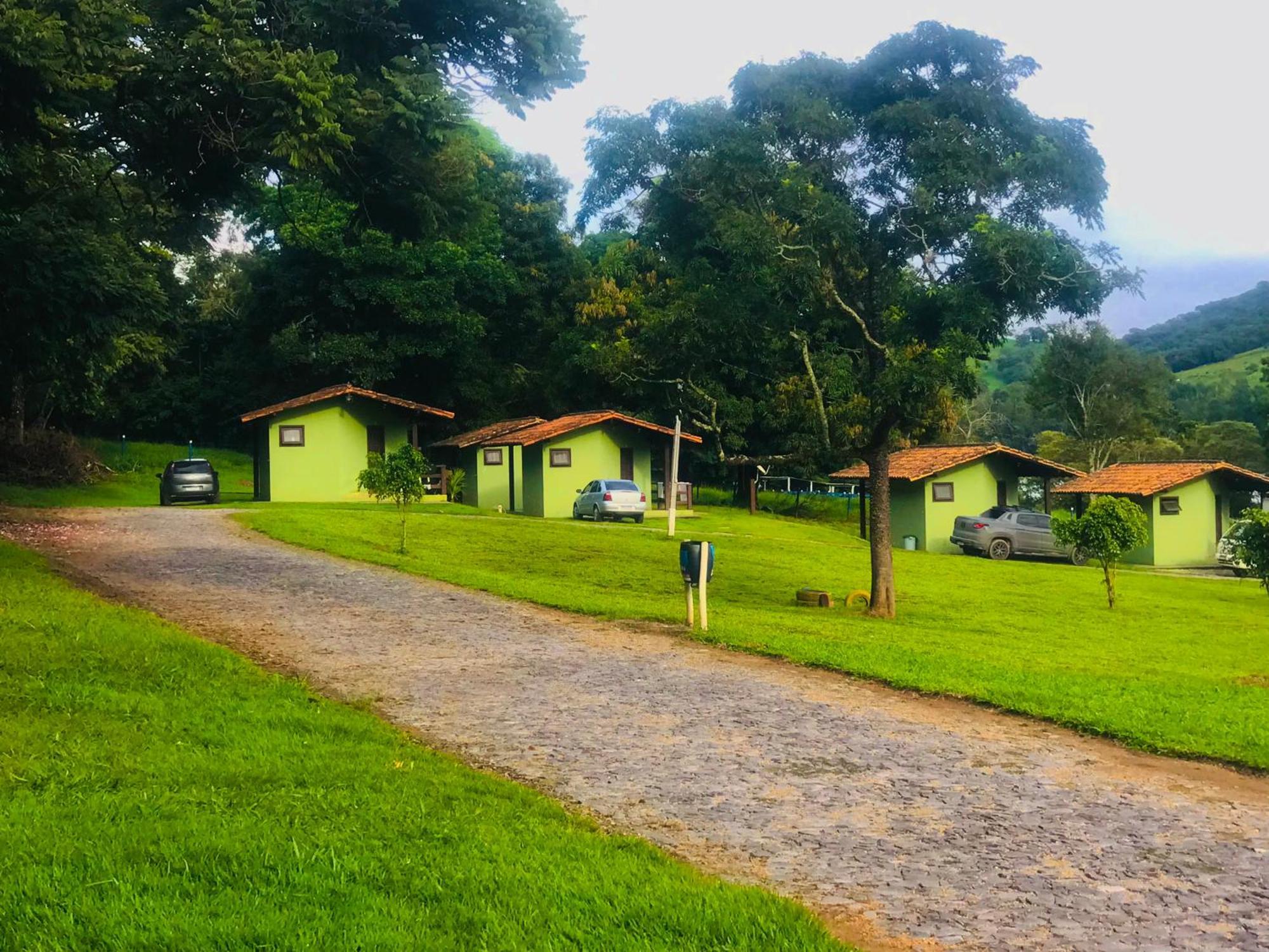 Pousada E Camping Recanto Da Praia Capitolio Exterior photo